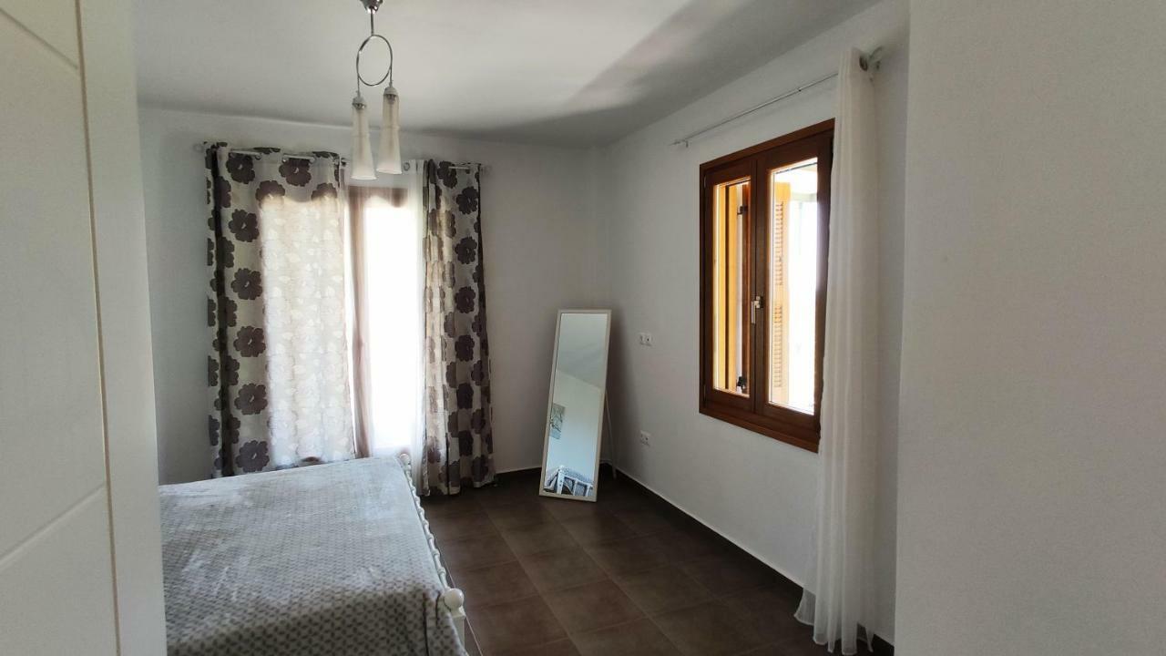 Aricobe Villa Epidaurus Eksteriør billede